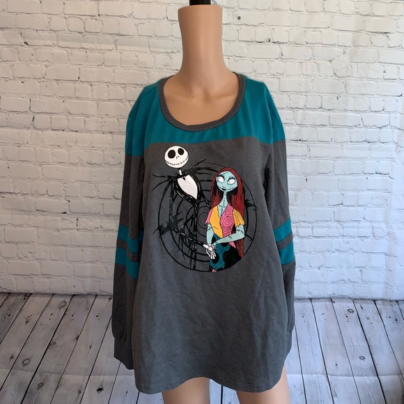 Disney Tops - Disney Nightmare Before Christmas Top size 3XL